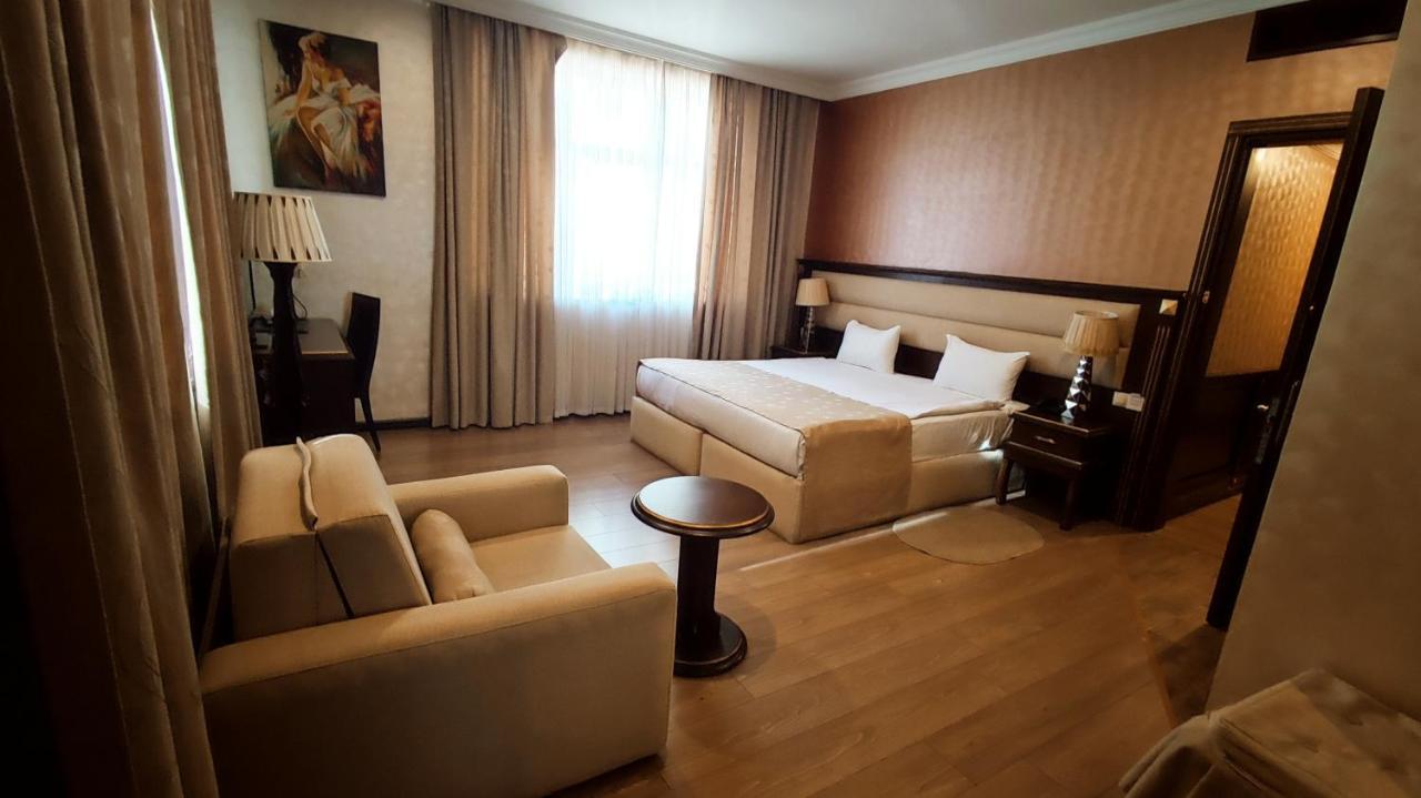 Hotel Smith'S Boutique Baku Zewnętrze zdjęcie