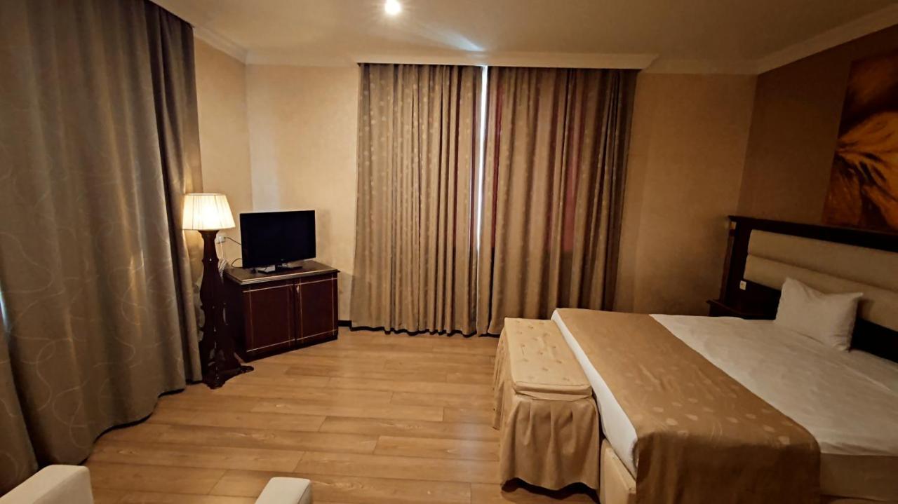 Hotel Smith'S Boutique Baku Zewnętrze zdjęcie